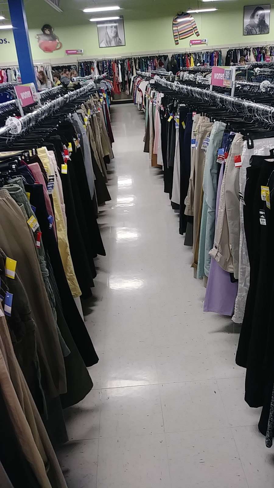 Goodwill Store | 10333 Prosperity Cir, Camby, IN 46113, USA | Phone: (317) 821-9035