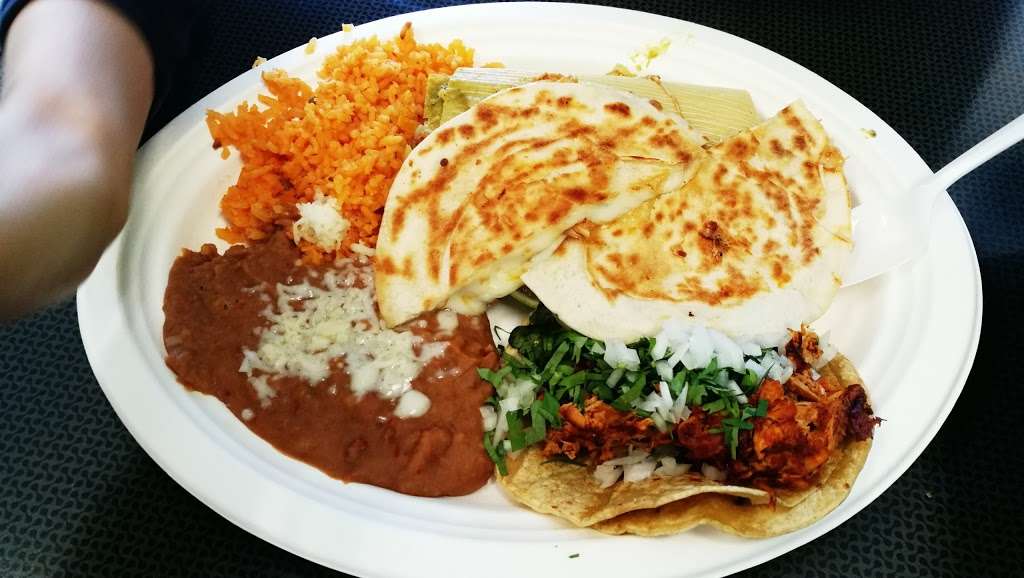 Cilantro Taco Grill | 503 W Lake St, Addison, IL 60101, USA | Phone: (630) 903-6626