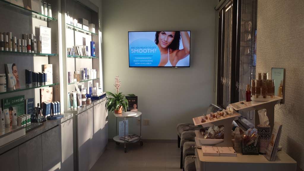 Pure Vanity | 20511 N Hayden Rd, Scottsdale, AZ 85255, USA | Phone: (480) 419-8267