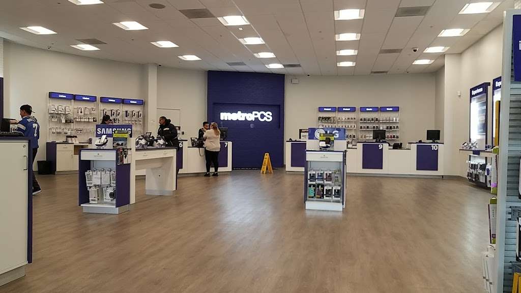 Metro by T-Mobile | 3703 N. Peck Rd Unit #D, El Monte, CA 91731, USA | Phone: (714) 730-2864