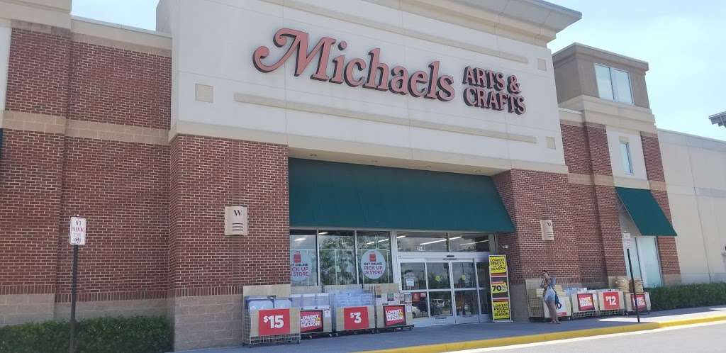 Michaels | 2540 S Pleasant Valley Rd, Winchester, VA 22601, USA | Phone: (540) 662-0132