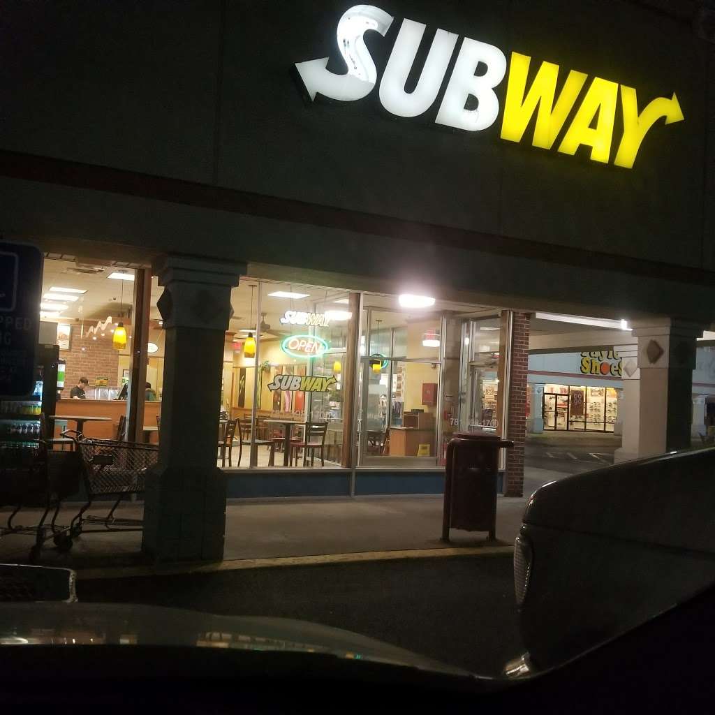 Subway | 90 River St B, Waltham, MA 02452 | Phone: (781) 398-1700