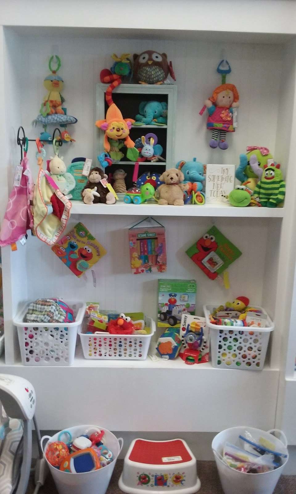 Auntie Glorias Childrens Consignment | 108 Mechanic St #14, Bellingham, MA 02019 | Phone: (508) 341-5374