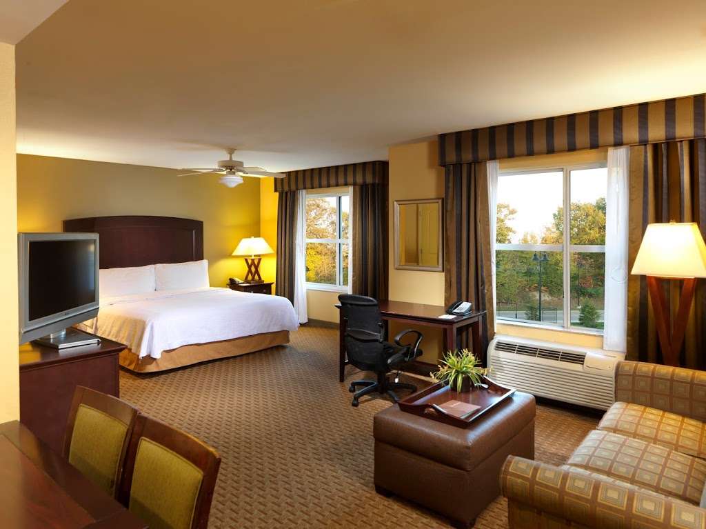 Homewood Suites by Hilton Dover - Rockaway | 2 Commerce Center Dr, Dover, NJ 07801, USA | Phone: (973) 989-8899