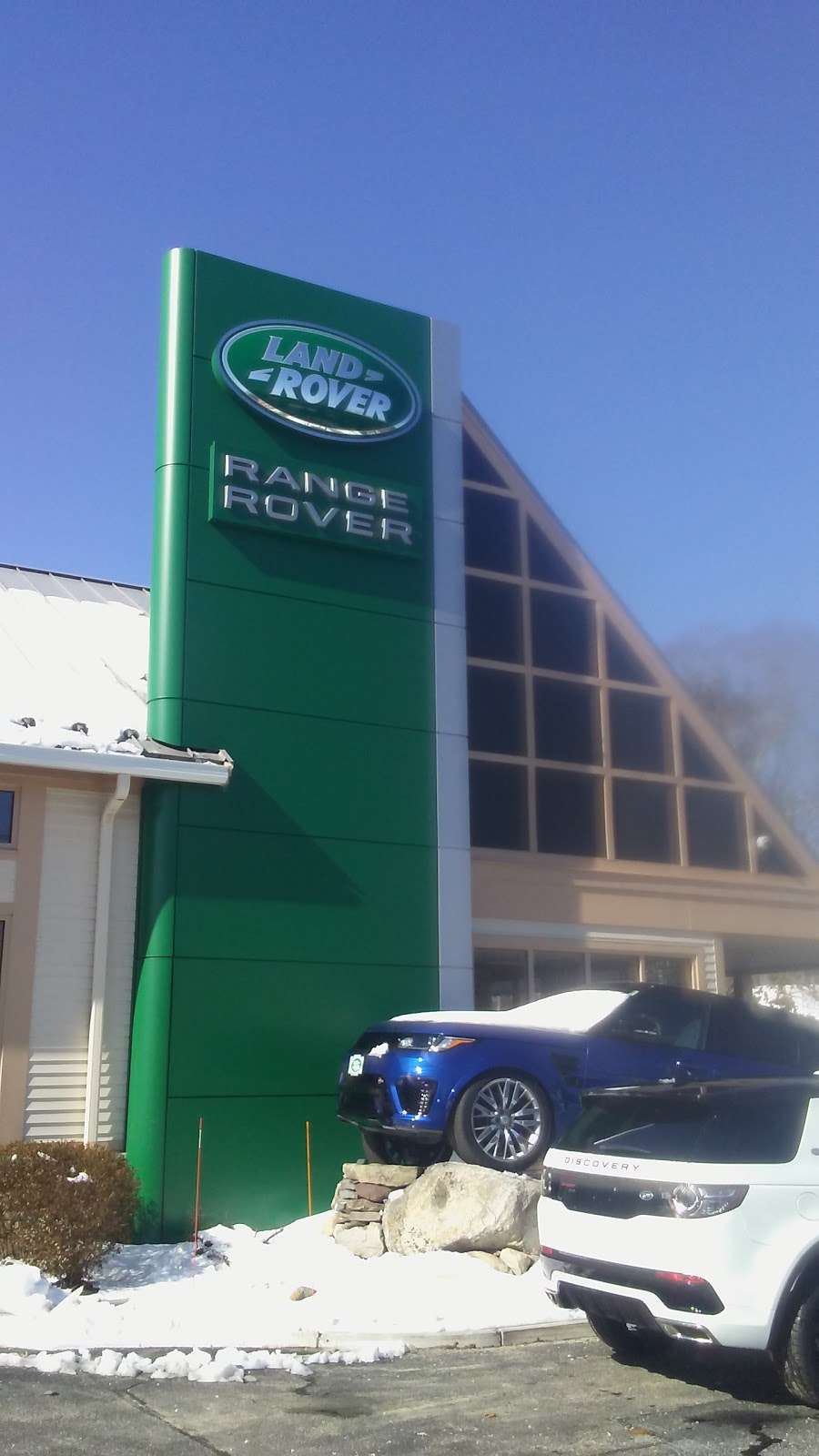 Land Rover Hanover | 2144 Washington St, Hanover, MA 02339, USA | Phone: (781) 659-4000