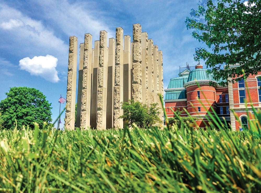 Limestone Pillars - Veterans Memorial | 2nd St, Columbus, IN 47201, USA