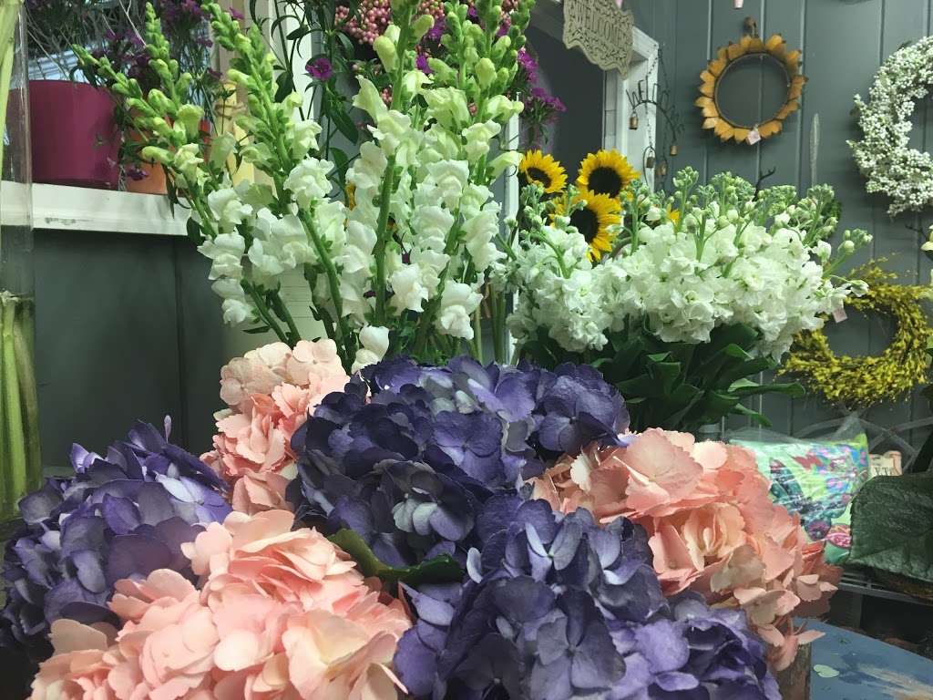 The Flower Shop | 1120 S Ave W, Westfield, NJ 07090, USA | Phone: (908) 233-5413