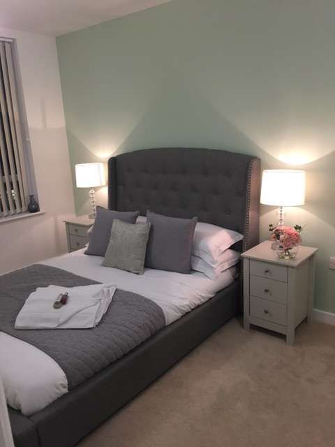 Portfolio Serviced Apartments - Hatfield Town Centre | 92a, The Town Apartments, Town Centre, Hatfield AL10 0JW, UK | Phone: 0800 024 8914