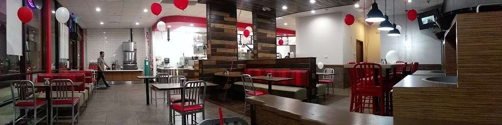 Arbys | 12655 Glenoaks Blvd, Sylmar, CA 91342, USA | Phone: (818) 362-6000