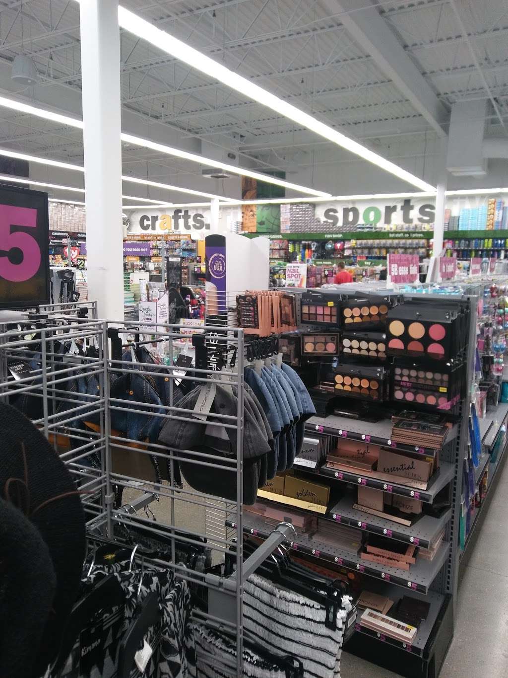 Five Below | 2000 Clements Bridge Rd, Deptford Township, NJ 08096 | Phone: (856) 686-6024