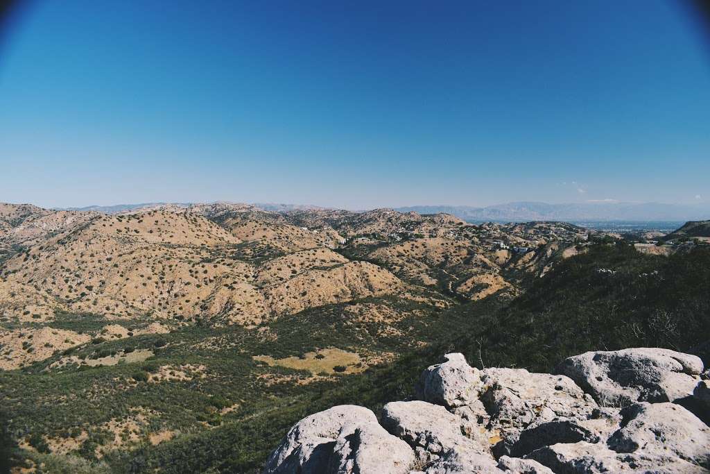 Fossil Lookout Point | West Hills, CA 91307, USA