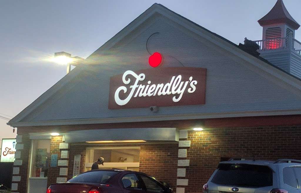 Friendlys | 1985 Washington St, Hanover, MA 02339, USA | Phone: (781) 878-7627