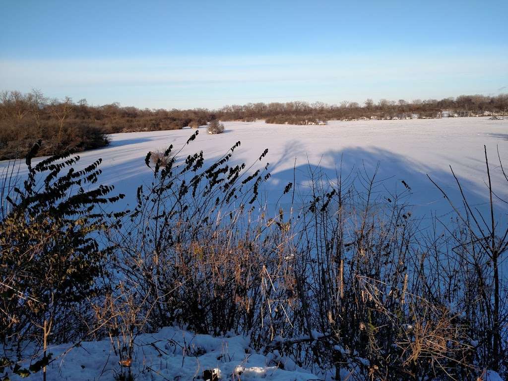 Lake Renwick Preserve - Copley Nature Park | 15425 Joliet Rd, Plainfield, IL 60544, USA | Phone: (815) 727-8700