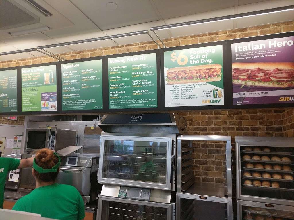 Subway | I-95, Fairfield, CT 06824, USA | Phone: (203) 292-3273