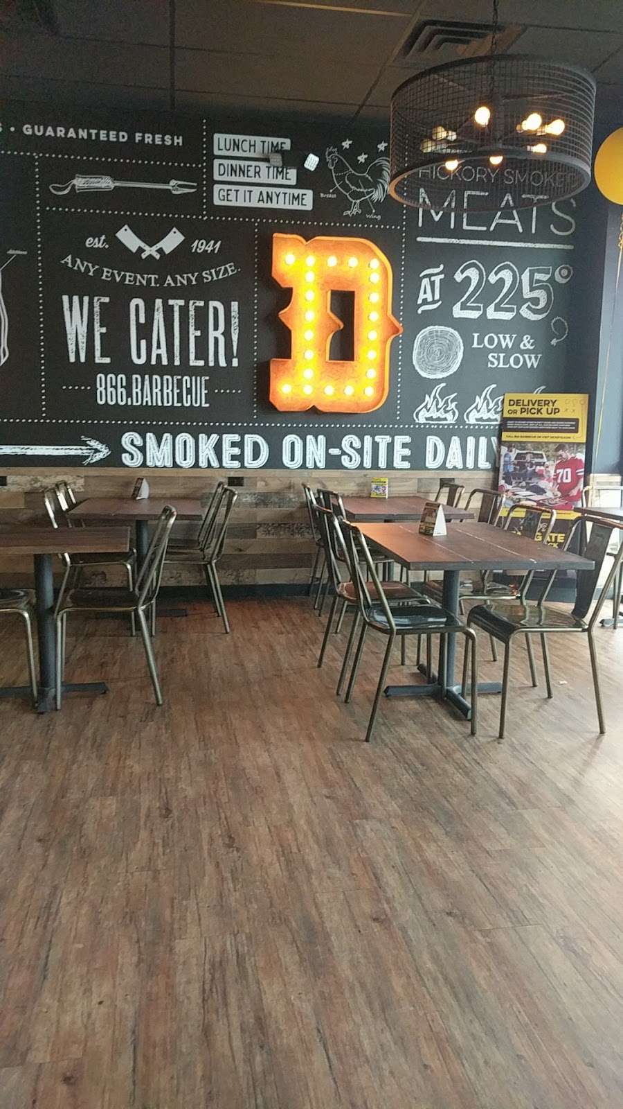 Dickeys Barbecue Pit | 9440 Shady Dr, Houston, TX 77016 | Phone: (713) 999-1858