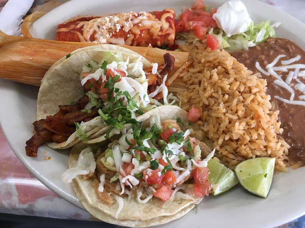 Angels Mexican Restaurant | 279 W Dundee Rd, Palatine, IL 60074, USA | Phone: (847) 991-2818