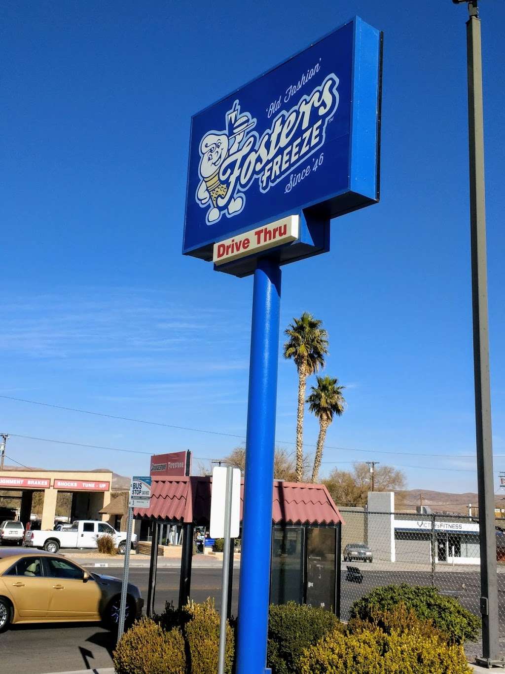 Fosters Freeze | 1580 Main St, Barstow, CA 92311, USA | Phone: (760) 256-8842