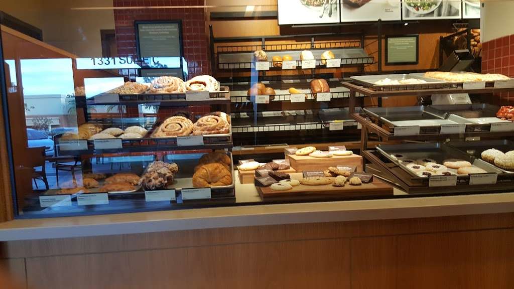 Panera Bread | 1331 W Imperial Hwy, La Habra, CA 90631 | Phone: (562) 690-2100