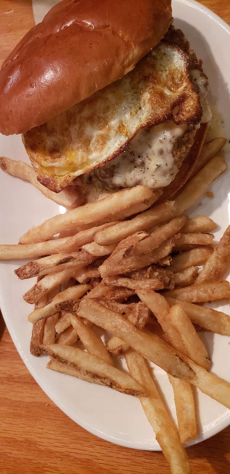 BJs Restaurant & Brewhouse | 1325 Rancho Vista Blvd, Palmdale, CA 93551, USA | Phone: (661) 538-9040