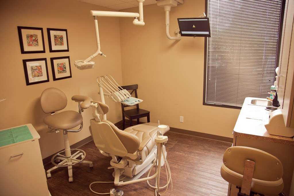 Josie Dovidio DDS & Sahar Yaftaly DMD | 2045 Royal Ave #109, Simi Valley, CA 93065, USA | Phone: (805) 522-9242