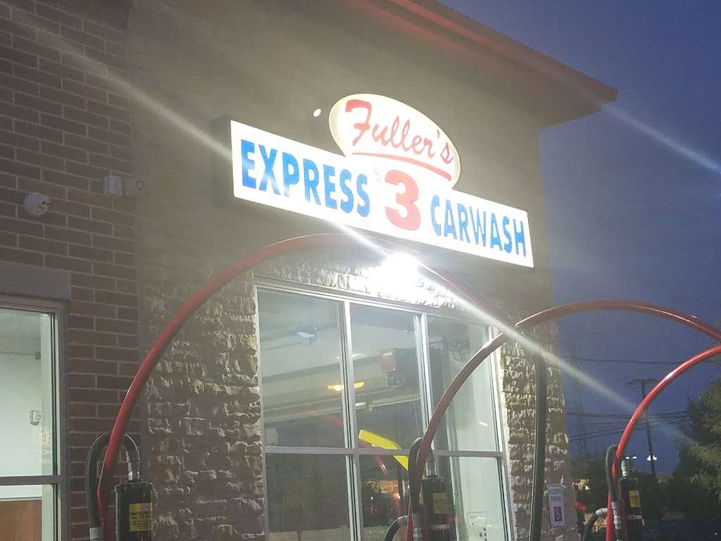 Fullers Carwash | 7459 S State Rd, Bedford Park, IL 60638, USA | Phone: (708) 728-1007