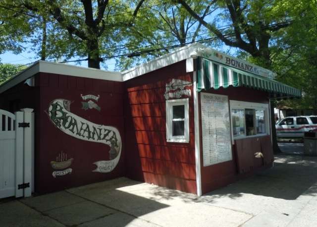 Bonanza Stand of Oyster Bay | 25 Shore Ave, Oyster Bay, NY 11771 | Phone: (516) 922-7796