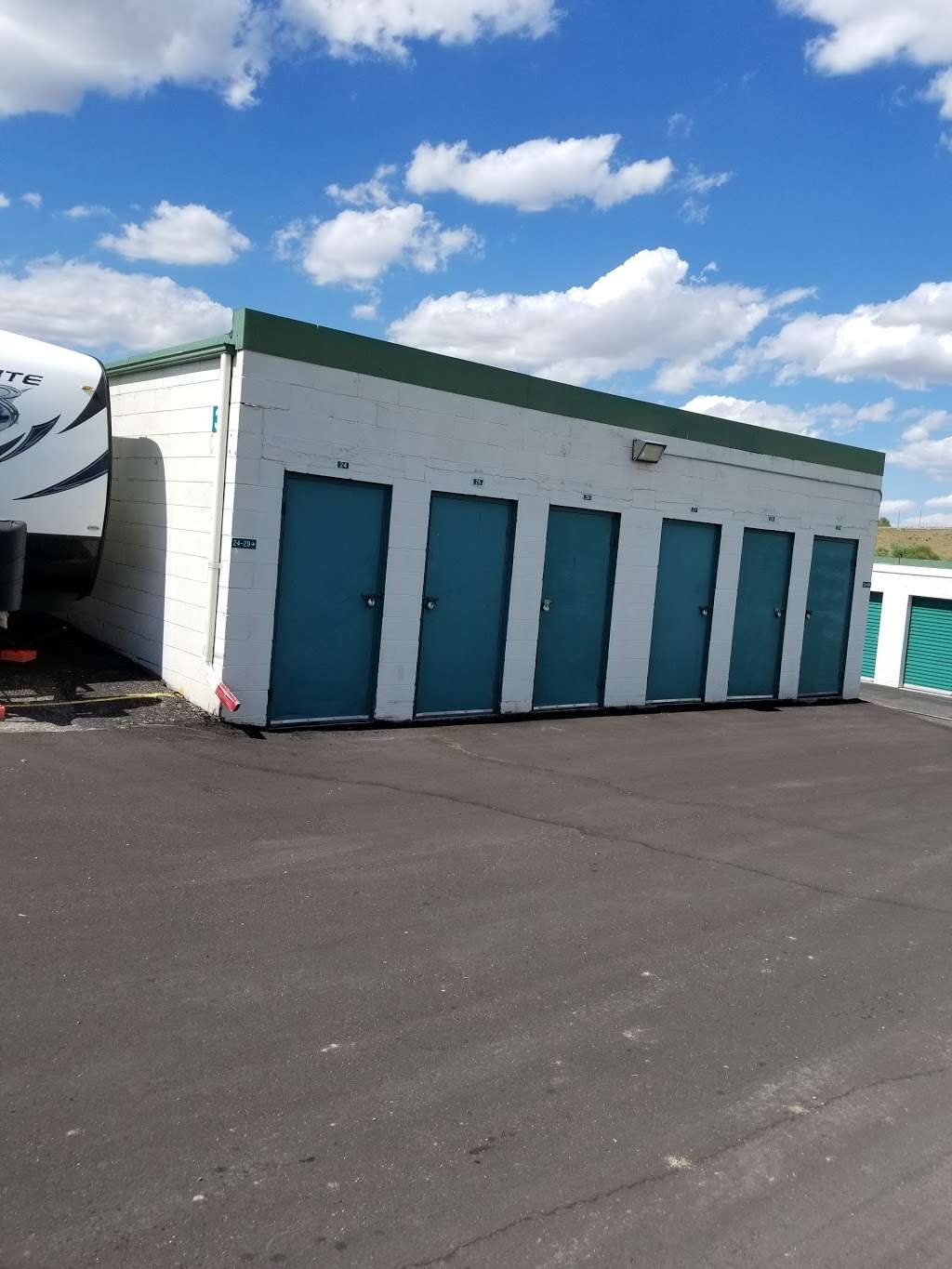 Extra Space Storage | 664 W Thornton Pkwy, Thornton, CO 80260, USA | Phone: (303) 426-0584