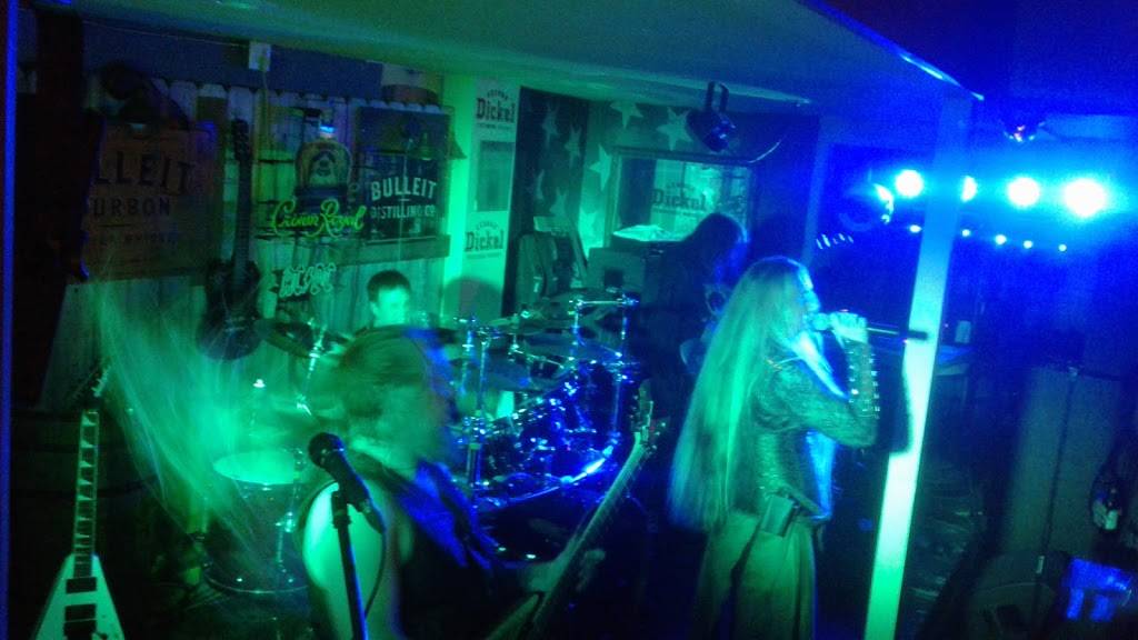 Whisk(e)y Barrel | 151 W Alder St, Stockton, CA 95204, USA | Phone: (209) 992-0232