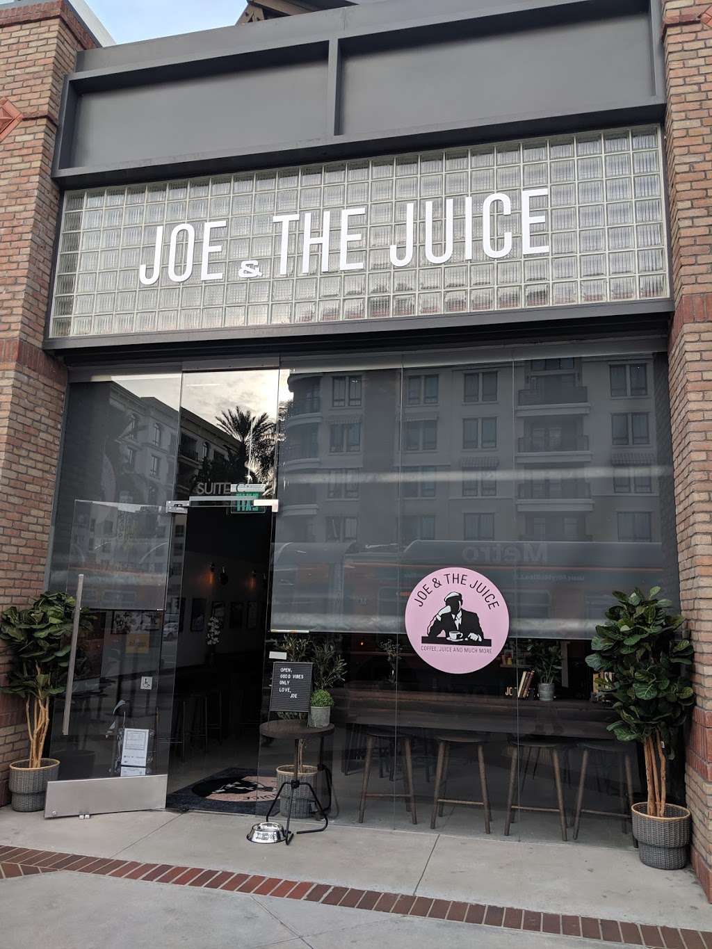 JOE & THE JUICE | Photo 3 of 10 | Address: 252 S Brand Blvd, Glendale, CA 91204, USA