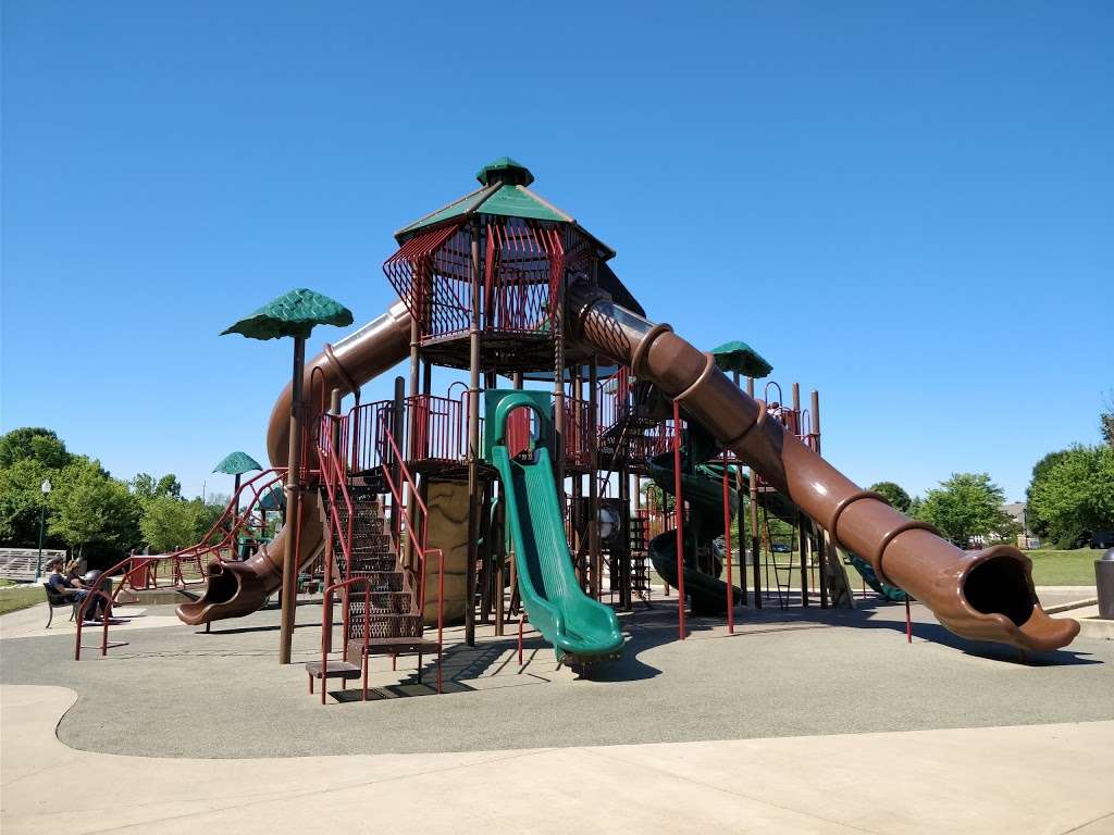 Brooks School Park | Fishers, IN 46037, USA