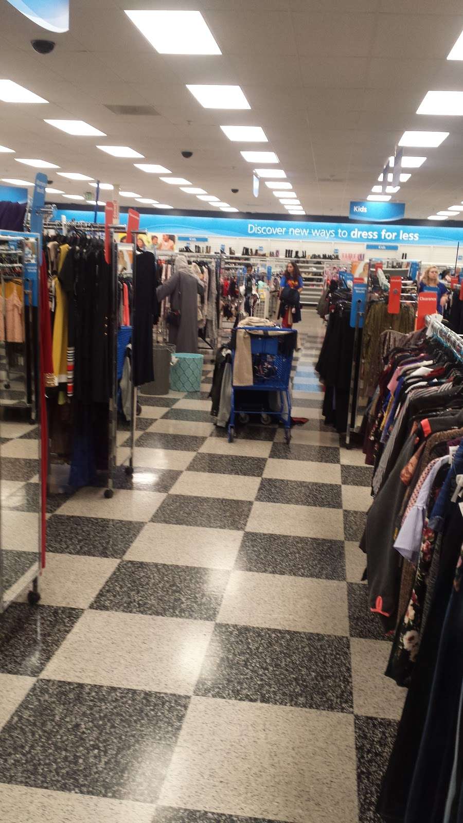 Ross Dress for Less | 17155 Cole Rd, Hagerstown, MD 21740 | Phone: (301) 582-0134