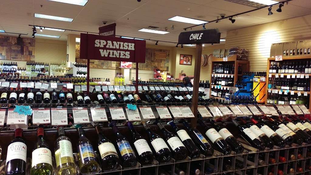 Stew Leonards Wines & Spirits of Farmingdale | 210 Airport Plaza Blvd, Farmingdale, NY 11735, USA | Phone: (631) 249-3611