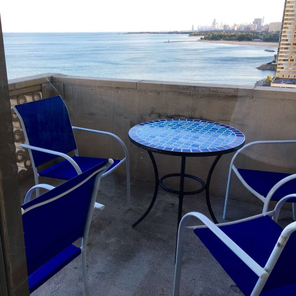 Shoreline Tower Condominium | 6301 N Sheridan Rd, Chicago, IL 60660, USA | Phone: (773) 338-1300