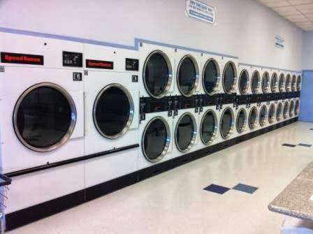 BBs Laundromat & Dry Cleaners | 3340 San Pablo Dam Rd, San Pablo, CA 94803, USA | Phone: (510) 758-7830