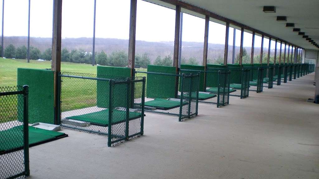 Four Seasons Golf Center | 1208 Swamp Rd, Fountainville, PA 18923, USA | Phone: (215) 348-5575