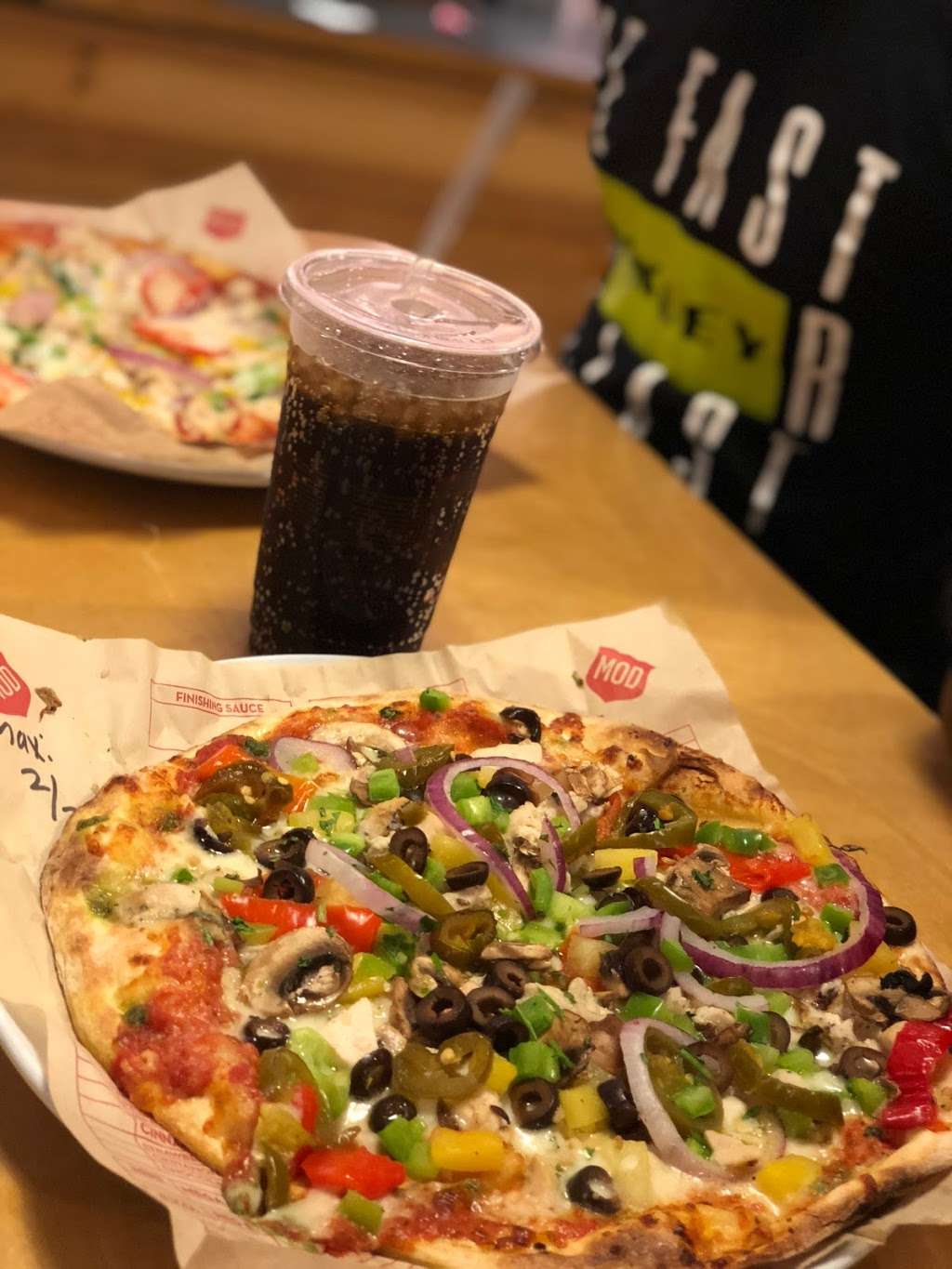 MOD Pizza | 26562 Moulton Pkwy a, Laguna Hills, CA 92653, USA | Phone: (949) 238-4616