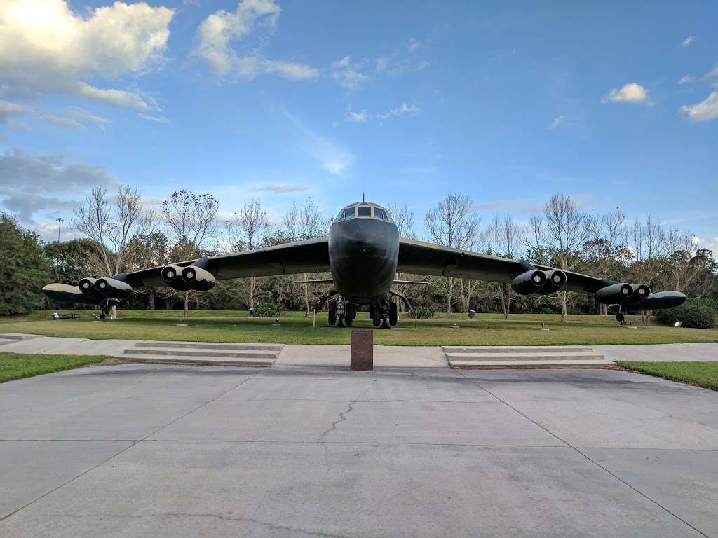 B-52D Stratofortress | Jeff Fuqua Blvd, Orlando, FL 32827, USA