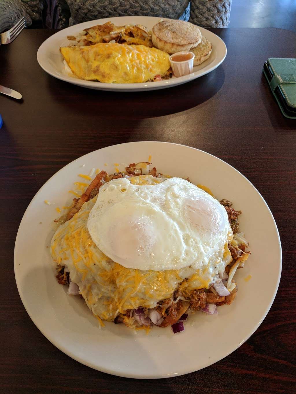 Dougs Diner | 6918, 4243 E 136th Ave, Thornton, CO 80602 | Phone: (303) 920-9249
