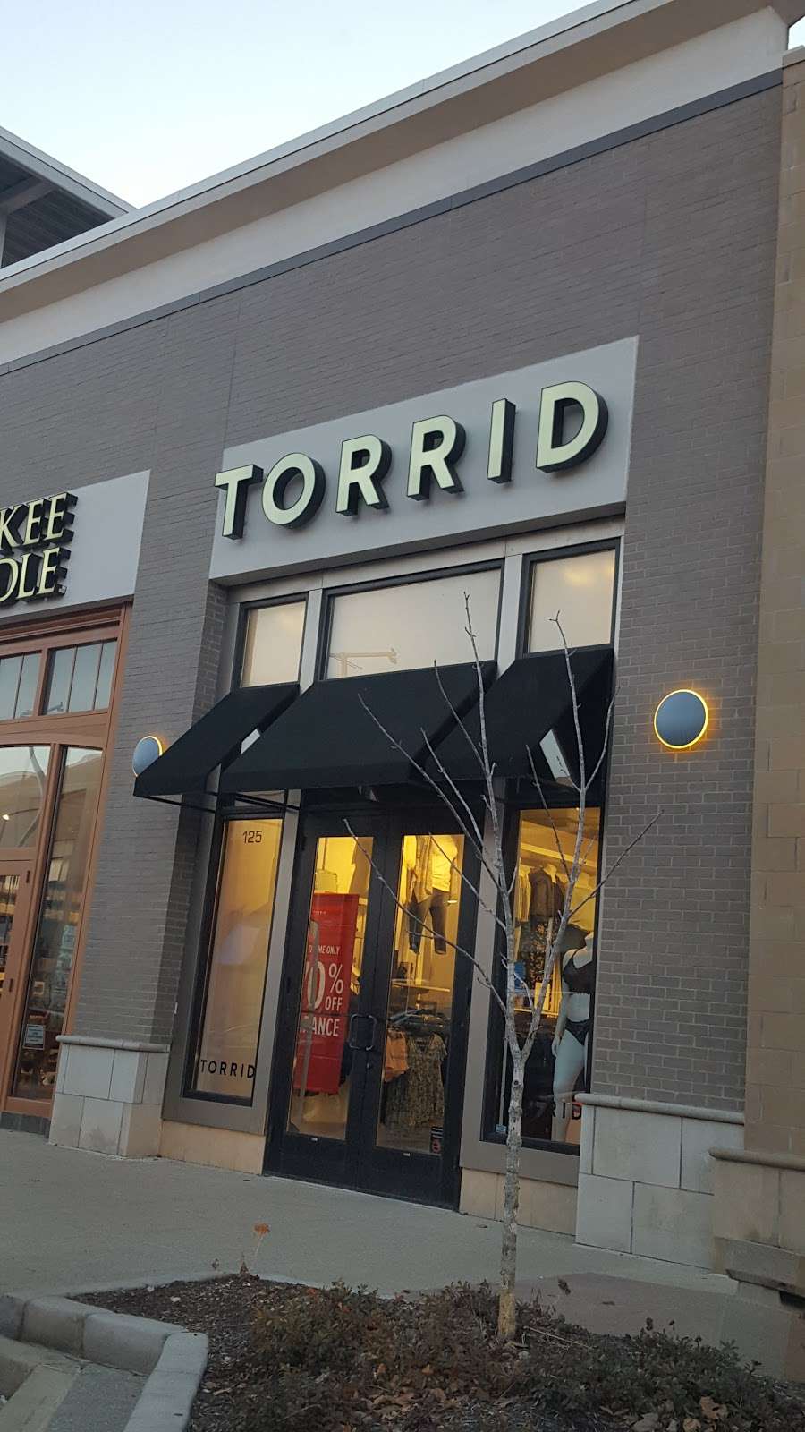Torrid | 340 Marketplace, N Mill St Ste 125, Plainfield, IN 46168, USA | Phone: (317) 839-5627