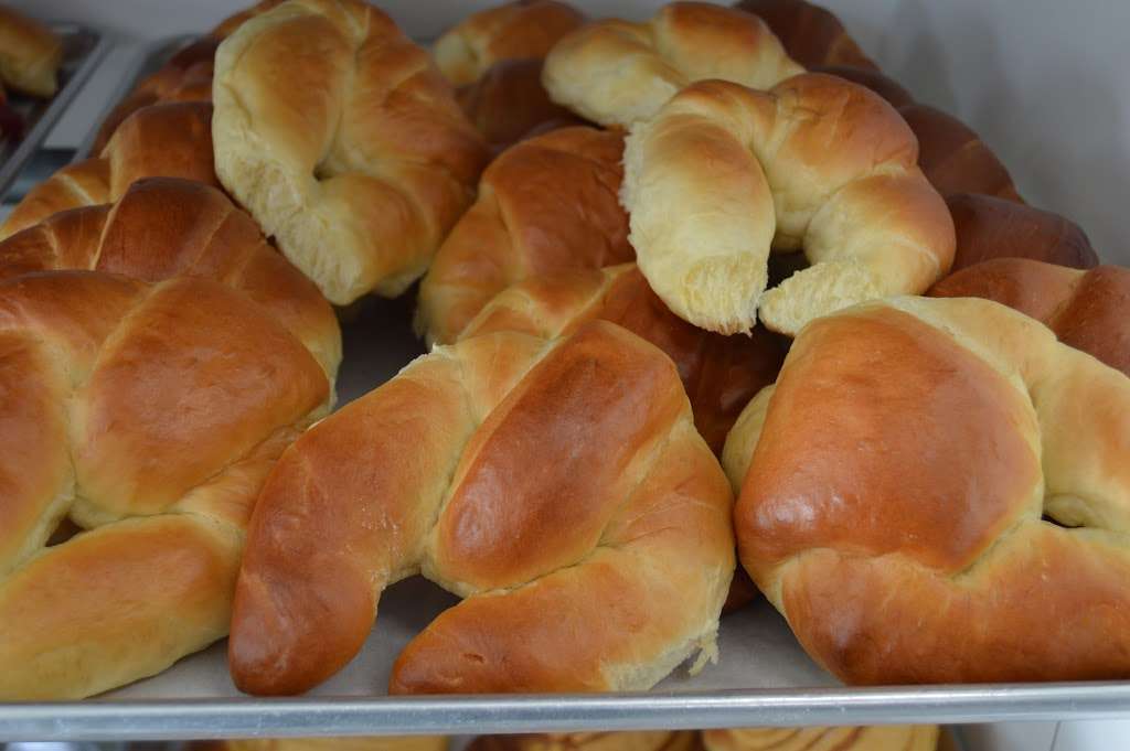 Pepes Panaderia | 3511 Madison St, Riverside, CA 92504, USA | Phone: (951) 353-8801