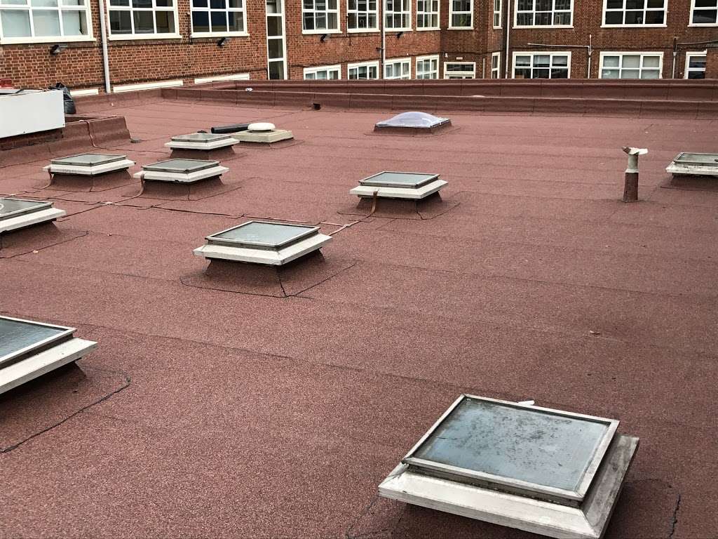 Water-tight solutions roofing contractors | 51 High St, Stock, Ingatestone CM4 9BN, UK | Phone: 07720 319588