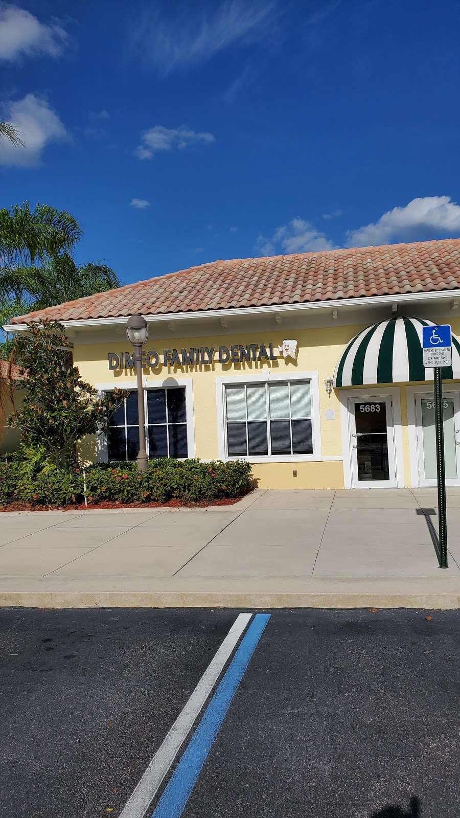 DiMeo Family Dental | 5683 SE Crooked Oak Ave, Hobe Sound, FL 33455, USA | Phone: (772) 266-0962