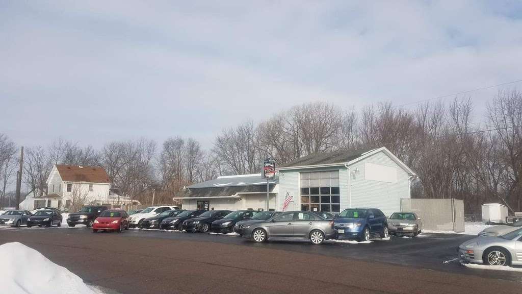 Tools Auto Sales & Details | 719 W Lincoln Ave, Pontiac, IL 61764, USA | Phone: (815) 842-3600