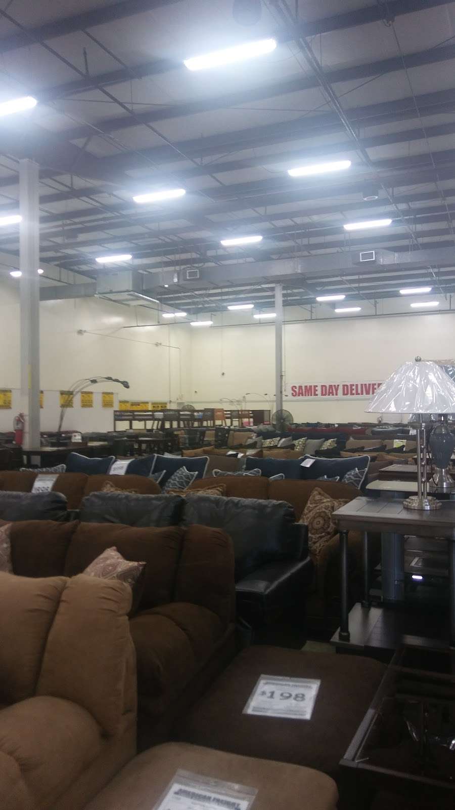 American Freight Furniture and Mattress | 3350 S Ridgewood Ave, Port Orange, FL 32129 | Phone: (386) 760-7911