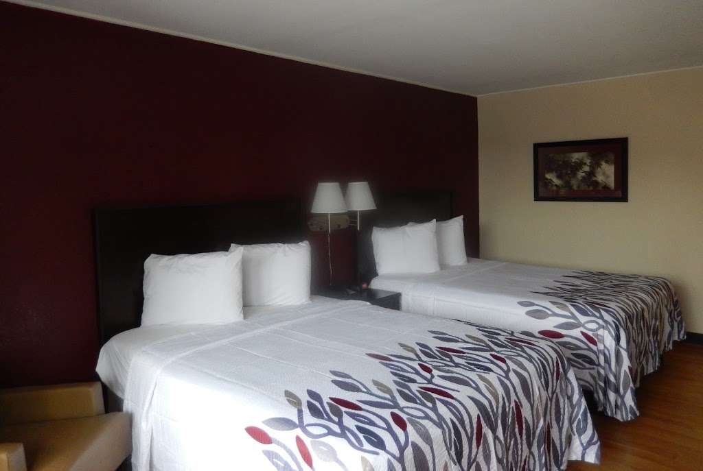 Red Roof Inn Ashland | 103 N Carter Rd, Ashland, VA 23005, USA | Phone: (804) 800-5167