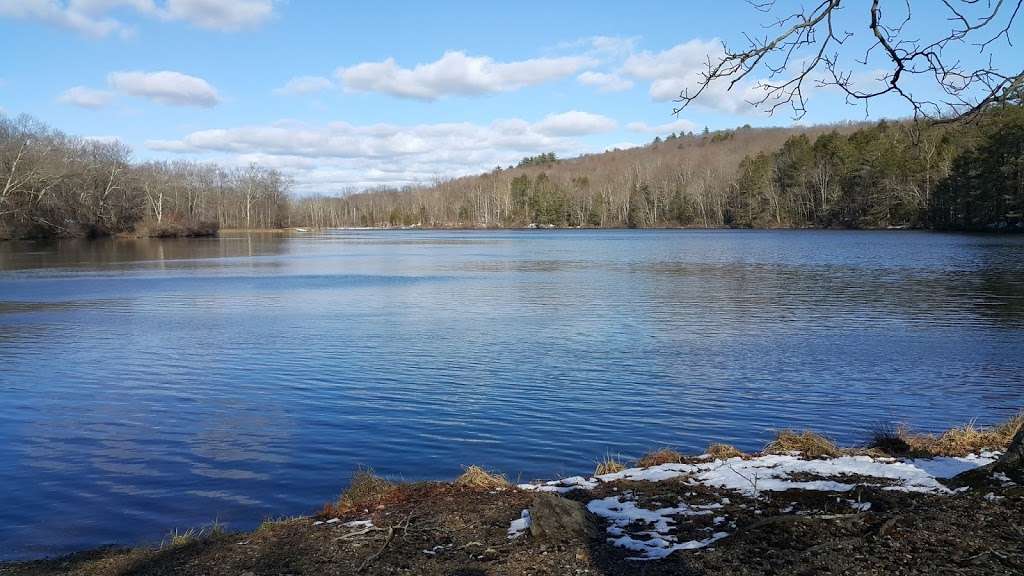 Hidden Lake | East Stroudsburg, PA 18302, USA | Phone: (570) 426-2452