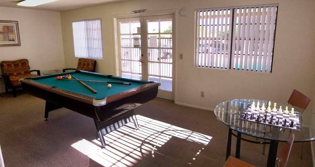 Broadmoor Apartments | 725 S Tucson Blvd, Tucson, AZ 85716, USA | Phone: (520) 325-1222