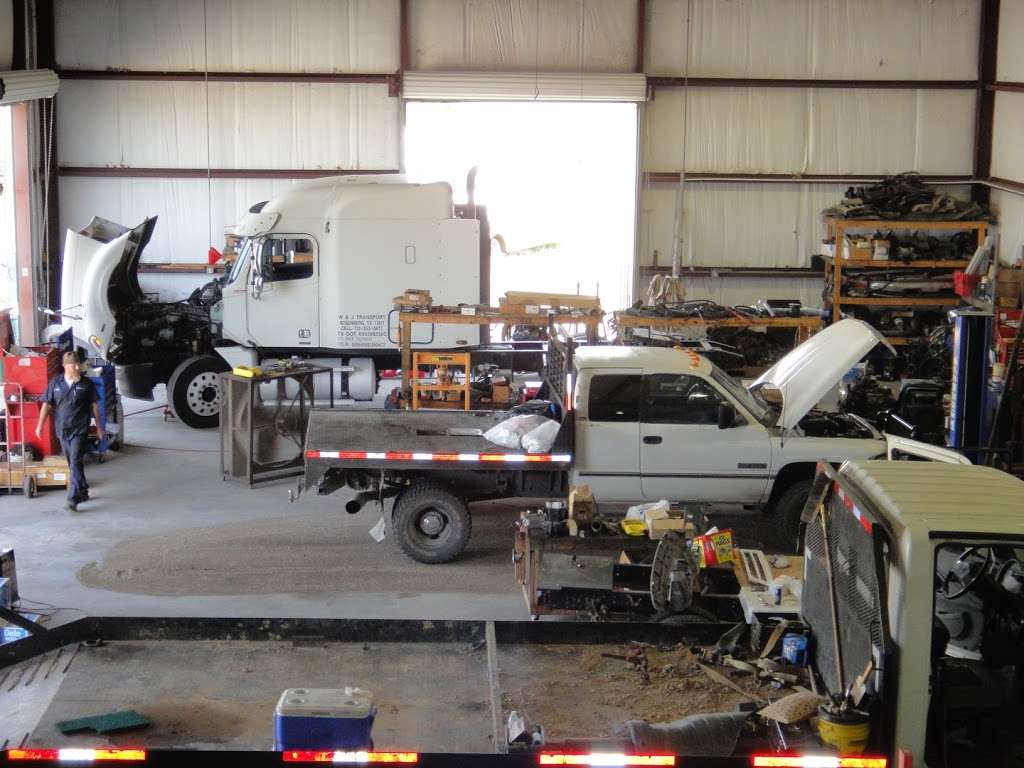 Trucks & Such | 211 Randon Dyer Rd, Rosenberg, TX 77471 | Phone: (281) 732-5185