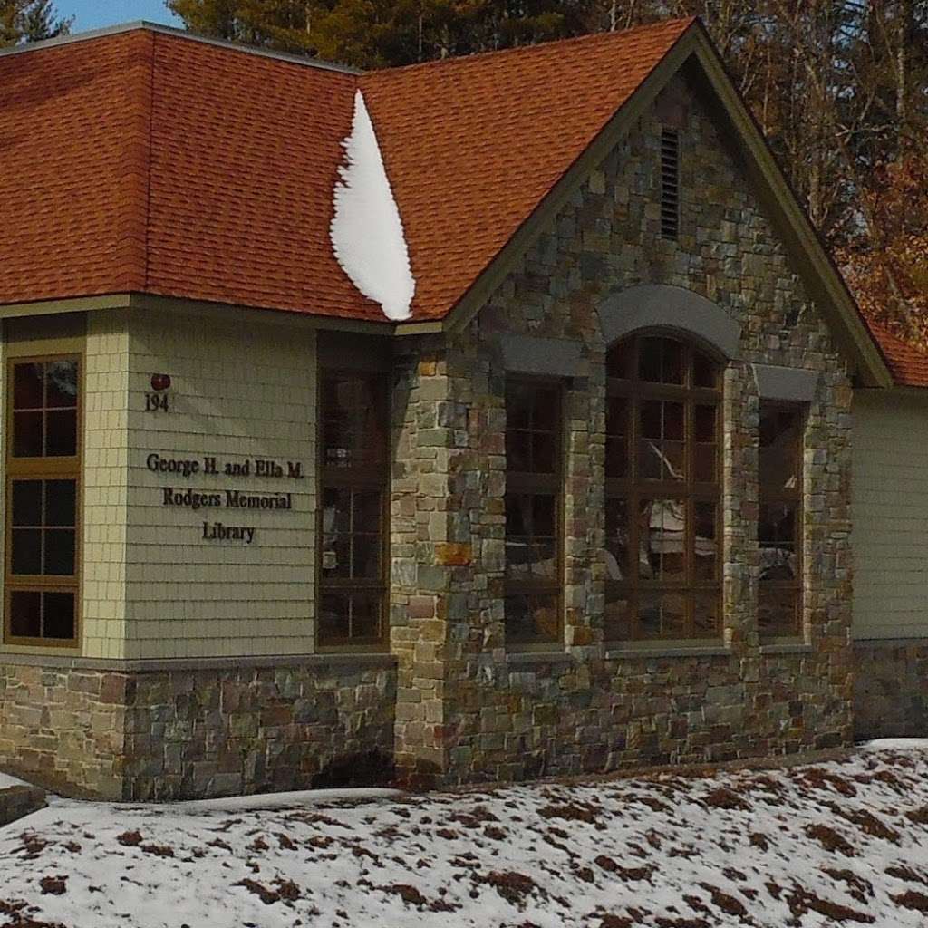 George H. and Ella M. Rodgers Memorial Library | 194 Derry Rd, Hudson, NH 03051, USA | Phone: (603) 886-6030