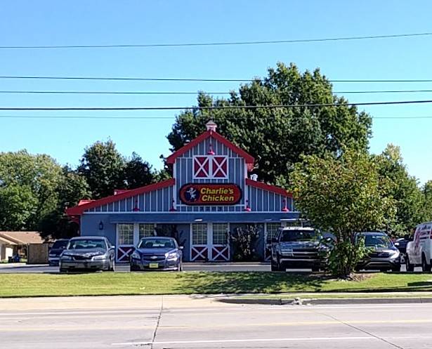 Charlies Chicken on Garnett | 3205 S Garnett Rd, Tulsa, OK 74146, USA | Phone: (918) 664-7700